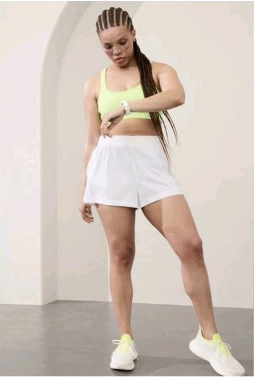 Athleta High Rise Hit Your Stride Lightweight White Run Short Size Small